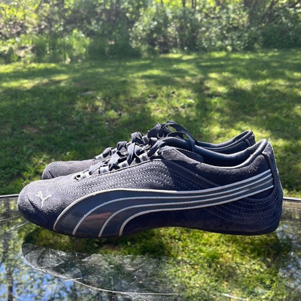 Puma Women’s Soleil Running Shoes size 8, gray suede and white - Picture 2 of 10